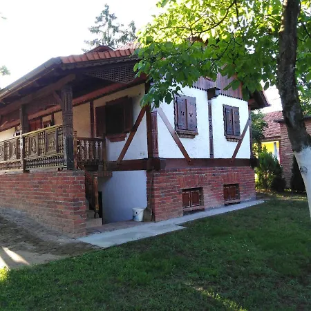 Umjetnicka Etno Kuca Luka Apartment Podravske Sesvete Exterior photo
